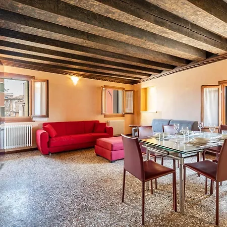 Doge Morosini Palace By Wonderful Italy アパート