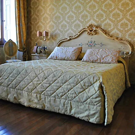 Carlton On The Grand Canal Hotel 4*