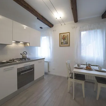 Apartment Ss Giovanni E Paolo Venice