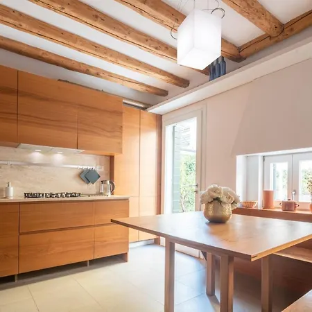 Apartmán Luxury Garden Mansion R&r *
