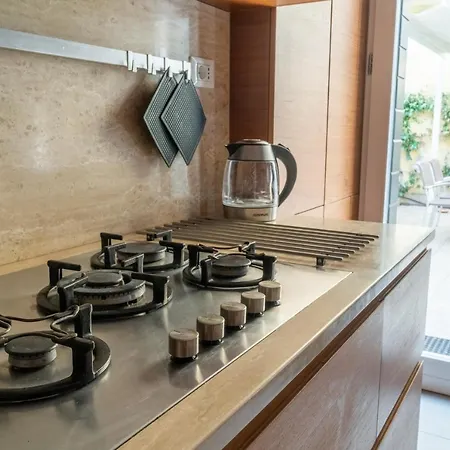 Apartmán Luxury Garden Mansion R&r *