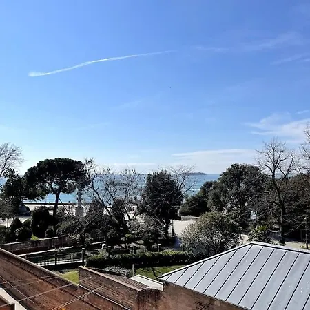 Bella Vista * Venice