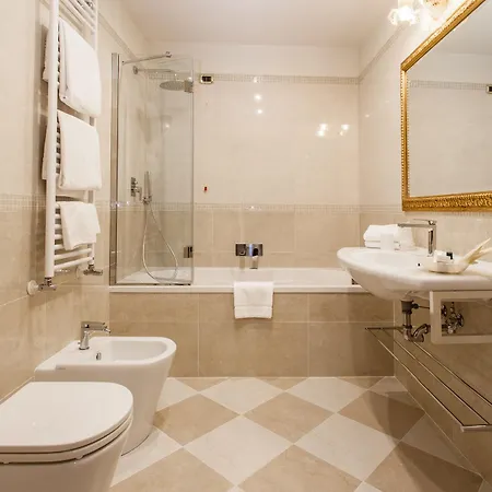 Al Ponte Mocenigo 3* Венеция