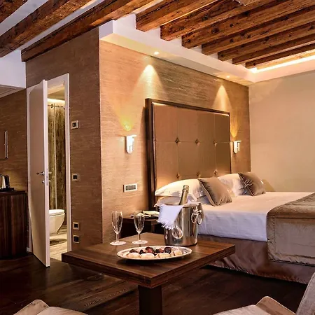 Rosa Salva Hotel