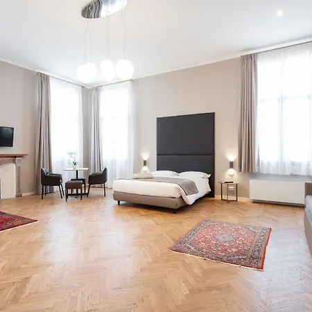 Palazzo Martinelli Dolfin فندق البندقية