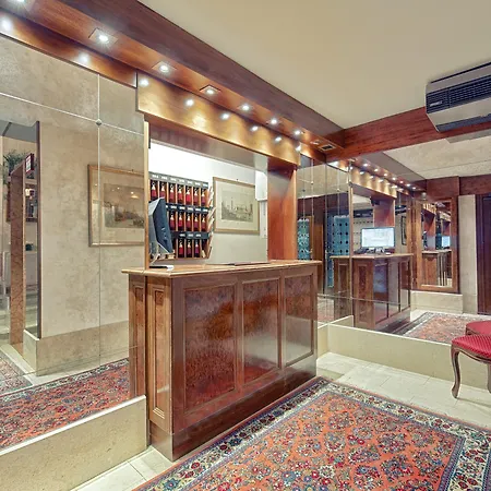 Hotel Firenze 3*