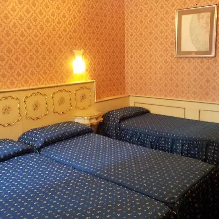 Diana Hotel Venecia