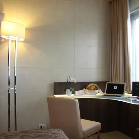 Hotel Lh Sirio 4*