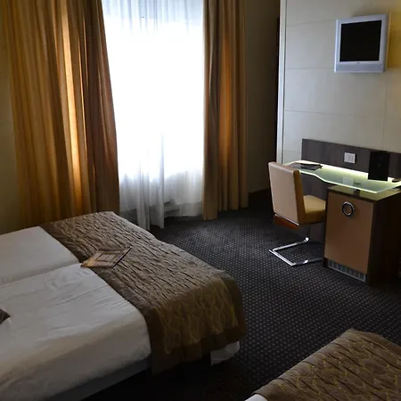 Hotel Lh Sirio