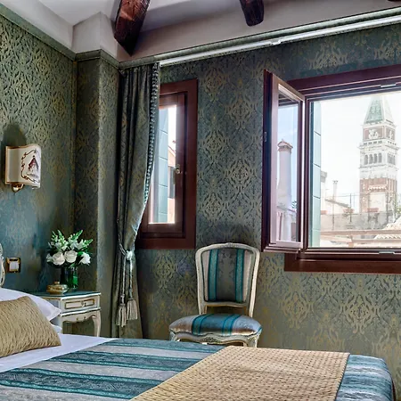 Antica Al Gambero Hotel 3*