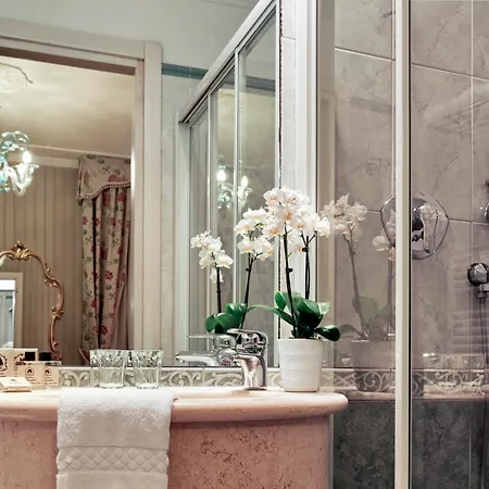 Hotel Antica Al Gambero 3*