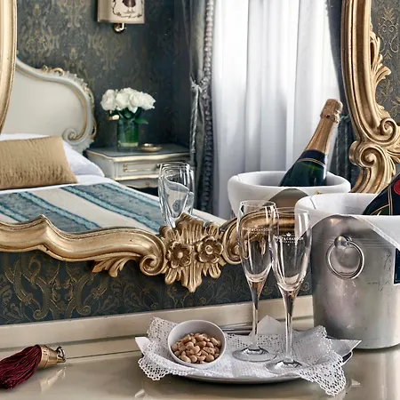 Antica Al Gambero Hotel 3*