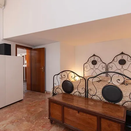 Apartment Altana Rialto Venice