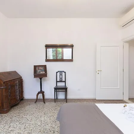 Apartment Santa Marta By Halldis