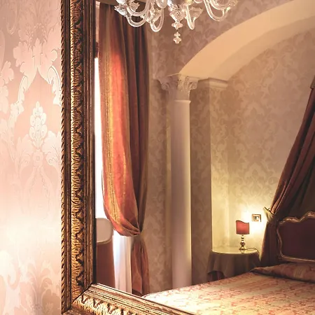 Kette Otel Venedik