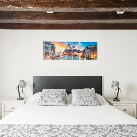Goodwind Apartment *