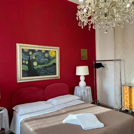 Апартаменты Princess Canal View