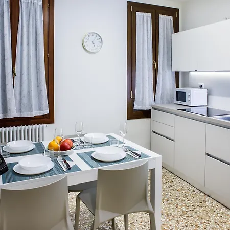 Ca'ada Apartment *