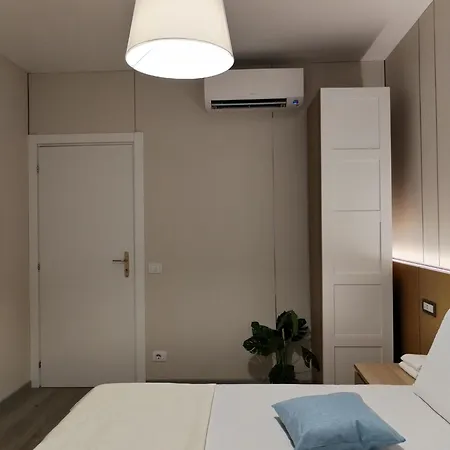 Arcobaleno 2 Bedrooms 102 Venice-mestre Apartment Mestre