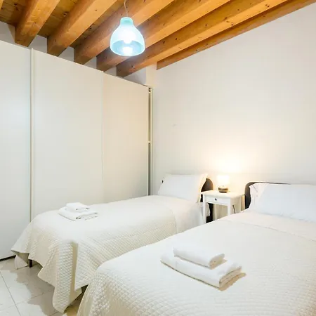 Appartamento Modern Arch