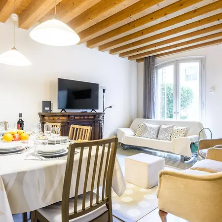 Appartamento Modern Arch *