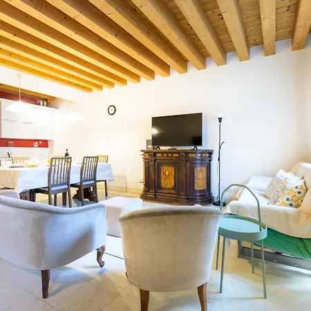 Appartamento Modern Arch