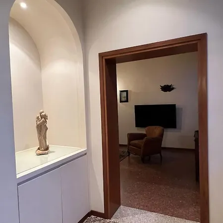 Апартаменты Palazzino Veneziano - Charme In The Serenissima Венеция