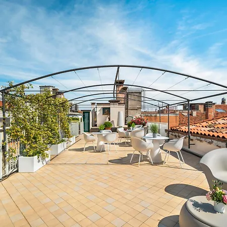 Venetian Palace R&r 아파트