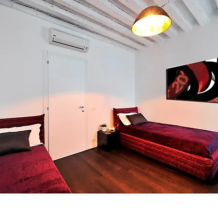 Faville Apartment *