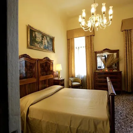Palazzo Minelli Bed & Breakfast