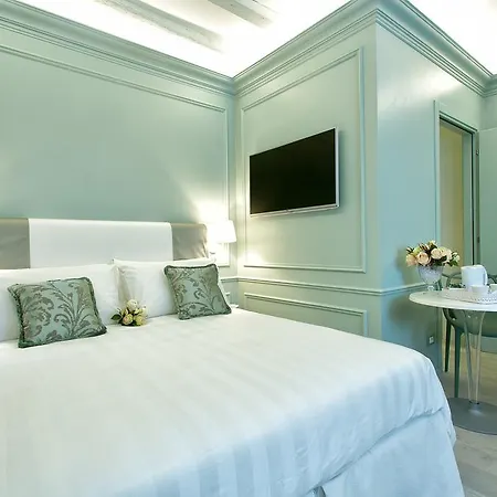 Aquamare, Boutique