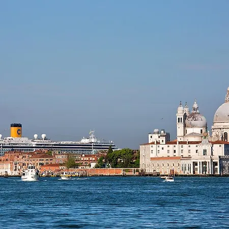 Bed and breakfast Aquamare, Boutique Venecia