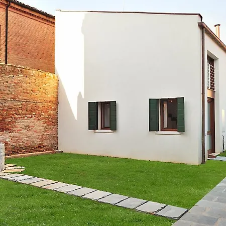 Faville Apartment *