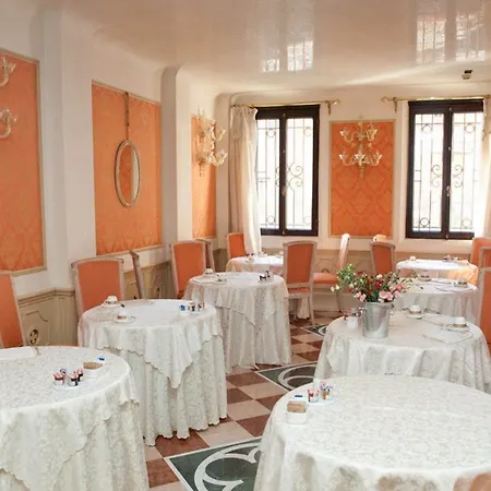 Hotel Vivaldi
