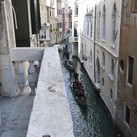 Bed & Breakfast Palazzo Minelli Venice