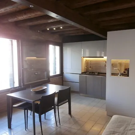 Cocoloco Apartment *