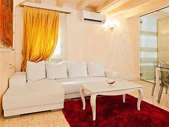 Dogi Apartment Venice