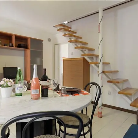 2578 Casa Venice