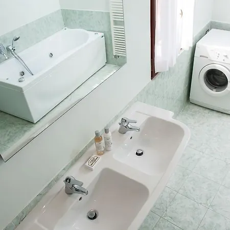 Ca' Cappellis Bed & Breakfast 2*