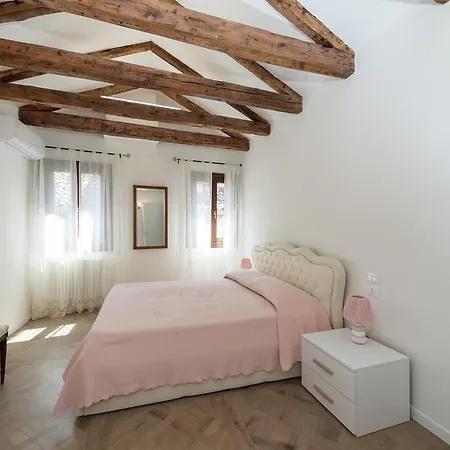 Ca Domino Apartment