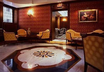 Kette 4* Venedik