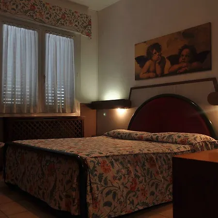 Hotel Roma
