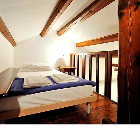 Faville Apartment *