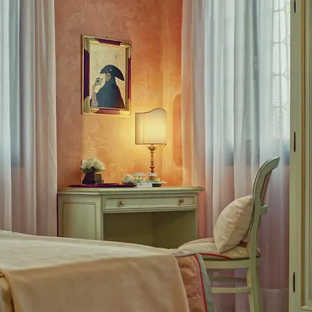 Hotel Firenze 3*