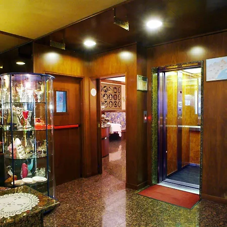Hotel Roma