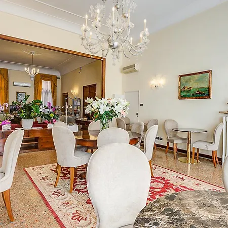 Bed & Breakfast Ca' Cappellis 2*