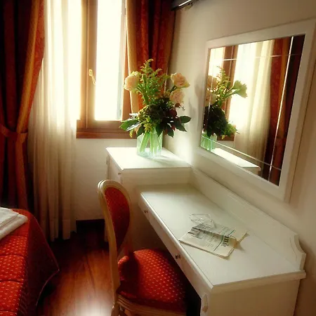 Guest house Casanova Fourrooms *