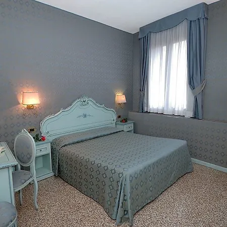Antica Villa *