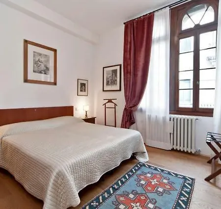 Accademia San Vio Appartement *