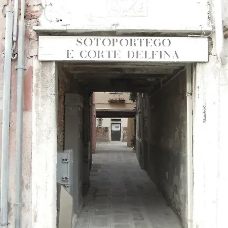 Ca' Delfina Appartement *